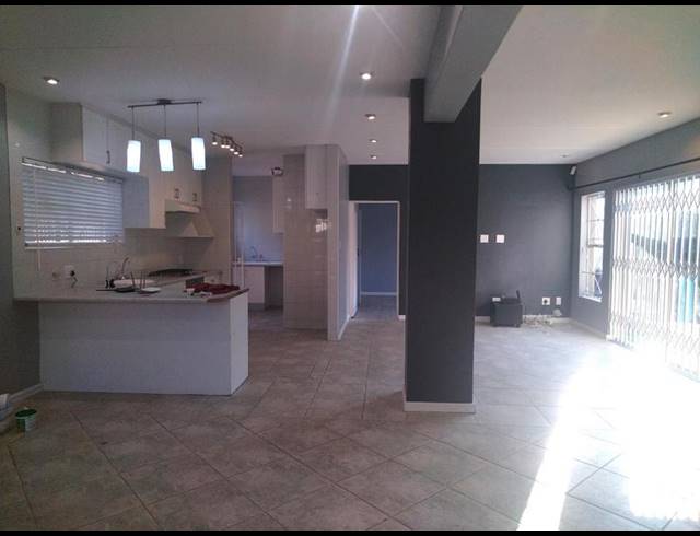 4 BEDROOM PROPERTY TO RENT IN RADIOKOP